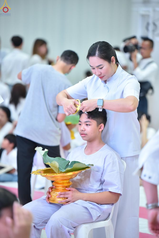 ภาพ No.316805:วันเสาร์ที่ 28 มีนาคม พ.ศ.2569 พิธีปลงผมนาคธรรมทายาท โครงการสามเณรยุวธรรมทายาท รุ่นที่ 34 โครงการสามเณรมัชฌิมธรรมทายาท รุ่นที่ 30 ณ มหารัตนวิหารคด 13 วัดพระธรรมกาย