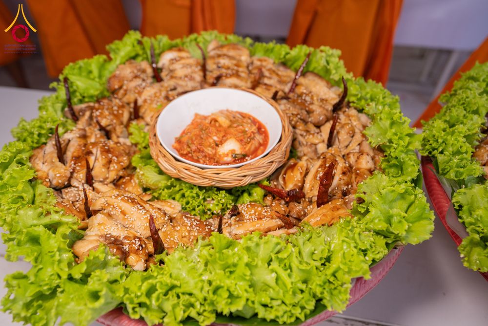 ภาพ No.291459:วันที่ 10 มกราคม พ.ศ. 2569 พิธีถวายภัตตาหารเป็นสังฆทาน แด่พระธรรมยาตรา ณ อนุสรณ์สถานคลองบางนางแท่น อ.สามพราน จ.นครปฐม ในโครงการธรรมยาตรา กตัญญูบูชา มหาปูชนียาจารย์ พระมงคลเทพมุนี(สด จนฺทสโร) พระผู้ปราบมาร อนุสรณ์สถาน 7 แห่ง ปีที่ 14