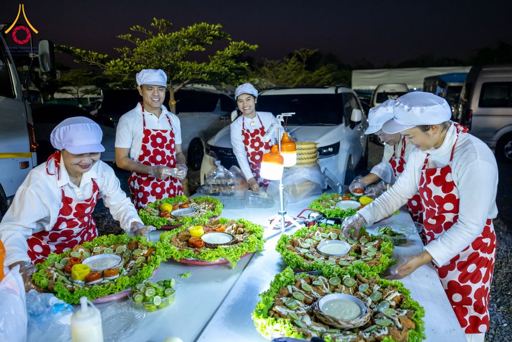 ภาพ No.294752:วันที่ 15 มกราคม พ.ศ. 2569 พิธีถวายภัตตาหารเป็นสังฆทาน แด่พระธรรมยาตรา ณ วัดโบสถ์บน ต.บางคูเวียง จ.นนทบุรี อนุสรณ์สถานลำดับที่ 4 สถานที่เกิดด้วยกายธรรม ในโครงการธรรมยาตรา กตัญญูบูชา มหาปูชนียาจารย์ พระมงคลเทพมุนี(สด จนฺทสโร) พระผู้ปราบมาร อนุสรณ์สถาน 7 แ