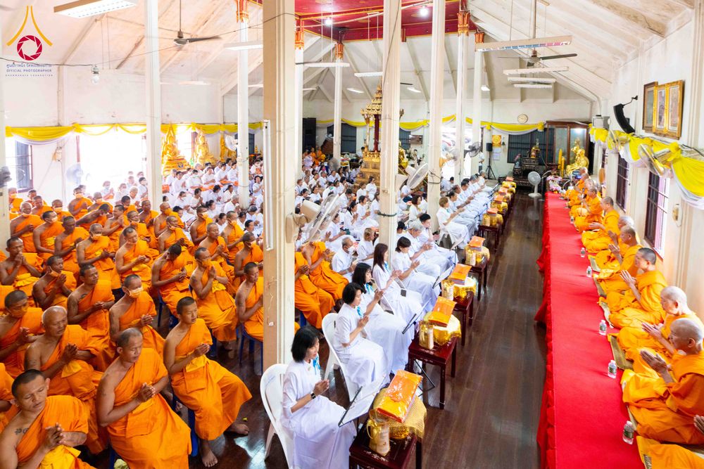 ภาพ No.298890:วันที่ 16 มกราคม พ.ศ. 2569 พิธีทอดผ้าป่าทำนุบำรุงศาสนสถาน ณ วัดอัมพวัน ต.บางม่วง อ.บางใหญ่ จ.นนทบุรี ในโครงการธรรมยาตรา กตัญญูบูชา มหาปูชนียาจารย์ พระมงคลเทพมุนี(สด จนฺทสโร) พระผู้ปราบมาร อนุสรณ์สถาน 7 แห่ง ปีที่ 14