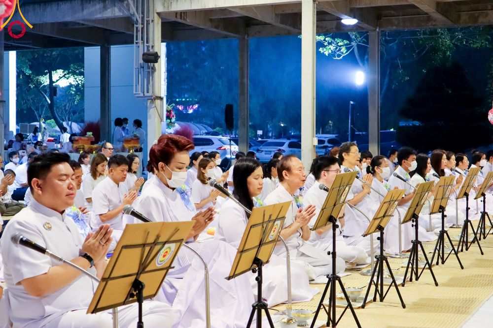 ภาพ No.111837:พิธีถวายภัตตาหารเป็นสังฆทาน แด่คณะพระธรรมยาตราฯ ในโครงการธรรมยาตรา กตัญญูบูชา มหาปูชนียาจารย์ พระมงคลเทพมุนี(สด จนฺทสโร) พระผู้ปราบมาร อนุสรณ์สถาน 7 แห่ง ปีที่ 12 วันที่ 14 มกราคม พ.ศ. 2567 ณ อนุสรณ์สถานมหาวิหารพระมงคลเทพมุนี  (โลตัสแลนด์) อ.สองพี่น้อง จ