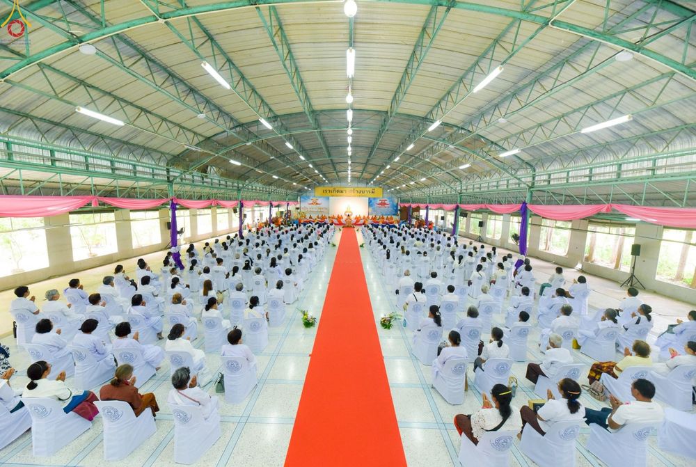 ภาพ No.271521:วันอาทิตย์ที่ 26 ตุลาคม พ.ศ. 2568 พิธีทอดกฐินสามัคคี เพื่อสร้างหอฉันและปรับปรุงอาคารสถานที่ ให้เหมาะสมในการอบรมคุณธรรมแก่เยาวชน ณ ศูนย์อบรมเยาวชนสุรินทร์