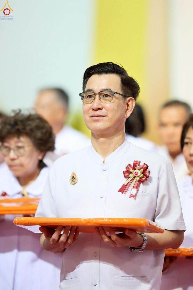 ภาพ No.251547:วันที่ 10 ตุลาคม พ.ศ. 2568 พิธีทอดผ้าป่าสมทบกฐินวัดพระธรรมกาย และสมทบกฐิน 30,000 กว่าวัดทั่วประเทศ ครั้งที่ 3 ณ สภาธรรมกายสากล วัดพระธรรมกาย