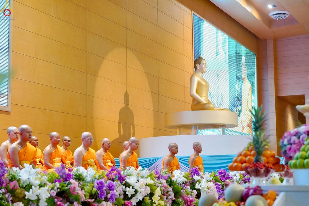 ภาพ No.243596:วันอาทิตย์ที่ 7 กันยายน พ.ศ. 2568 พิธีบูชาครูผู้ค้นพบวิชชาธรรมกาย , พิธีบูชาข้าวพระ ณ สภาธรรมกายสากล วัดพระธรรมกาย