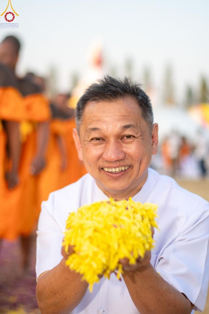 ภาพ No.206147:HAPPY FACE @ธรรมยาตรา # 1 ในโครงการธรรมยาตรา กตัญญูบูชา มหาปูชนียาจารย์ พระมงคลเทพมุนี(สด จนฺทสโร) พระผู้ปราบมาร อนุสรณ์สถาน 7 แห่ง ปีที่ 13 ระหว่างวันที่ 2-31 มกราคม พ.ศ. 2568