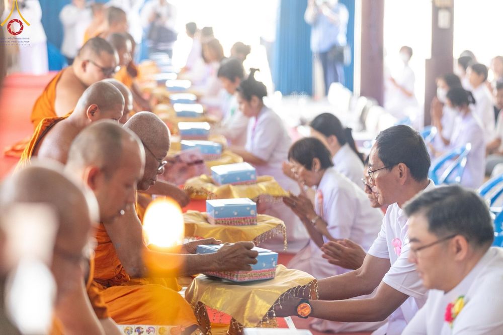 ภาพ No.199580:พิธีทอดผ้าป่าทำนุบำรุงศาสนสถาน ณ วัดศิลามูล ตำบลหินมูล อำเภอบางเลน จังหวัดนครปฐม ในโครงการธรรมยาตรา กตัญญูบูชา มหาปูชนียาจารย์ พระมงคลเทพมุนี(สด จนฺทสโร) พระผู้ปราบมาร อนุสรณ์สถาน 7 แห่ง ปีที่ 13 วันที่ 21 มกราคม พ.ศ. 2568