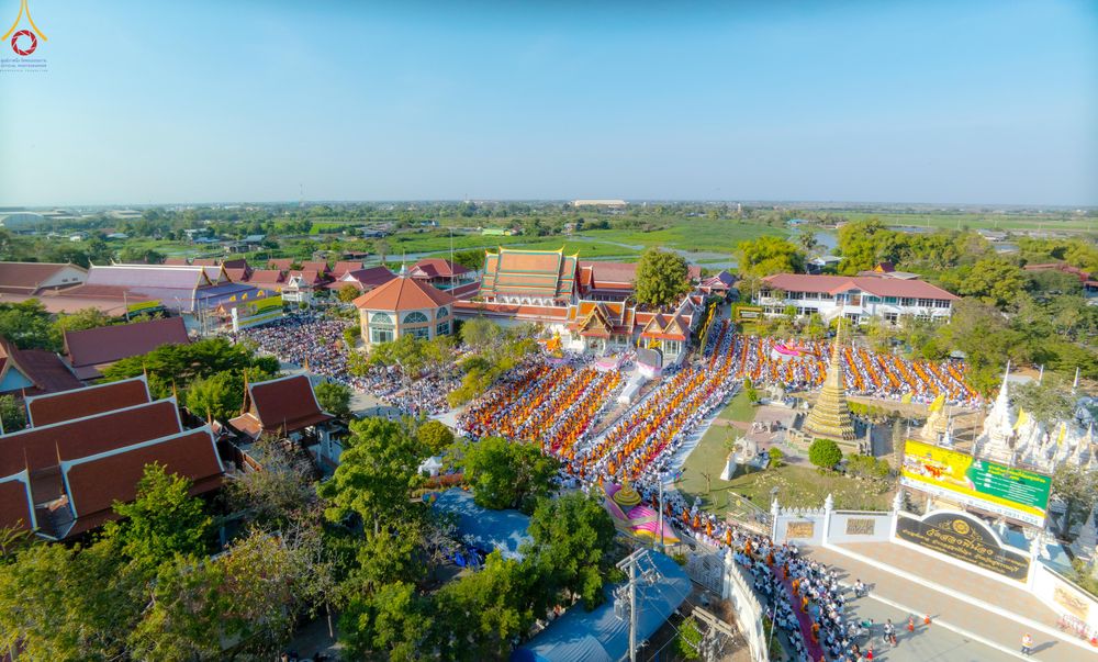 ภาพ No.292965:วันที่ 11 มกราคม พ.ศ. 2569 พิธีต้อนรับพระธรรมยาตรา ณ อนุสรณ์สถานลำดับที่ 3 (ภาพชุดที่ 2) สถานที่เกิดในเพศสมณะ วัดสองพี่น้อง อำเภอสองพี่น้อง จังหวัดสุพรรณบุรี ในโครงการธรรมยาตรา กตัญญูบูชา มหาปูชนียาจารย์ พระมงคลเทพมุนี(สด จนฺทสโร) พระผู้ปราบมาร อนุสรณ์สถ