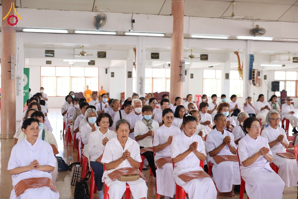 ภาพ No.300376:วันที่ 22 มกราคม พ.ศ. 2569 พิธีทอดผ้าป่าทำนุบำรุงศาสนสถาน ณ วัดรางกำหยาด ต.บางภาษี อ.บางเลน จ.นครปฐม ในโครงการธรรมยาตรา กตัญญูบูชา มหาปูชนียาจารย์ พระมงคลเทพมุนี(สด จนฺทสโร) พระผู้ปราบมาร อนุสรณ์สถาน 7 แห่ง ปีที่ 14