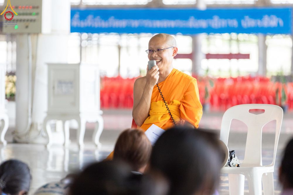 ภาพ No.59533:การอบรมอาสาสมัคร  เตรียมงานและจัดถวายภัตตาหาร แด่พระสังฆาธิการ 10,000 กว่าวัดทั่วประเทศ ในวันที่ 21-22 เมษายน พ.ศ.2567 เพื่องานวันคุ้มครองโลก จัดโดย ชมรมพุทธศาสตร์สากลฯ