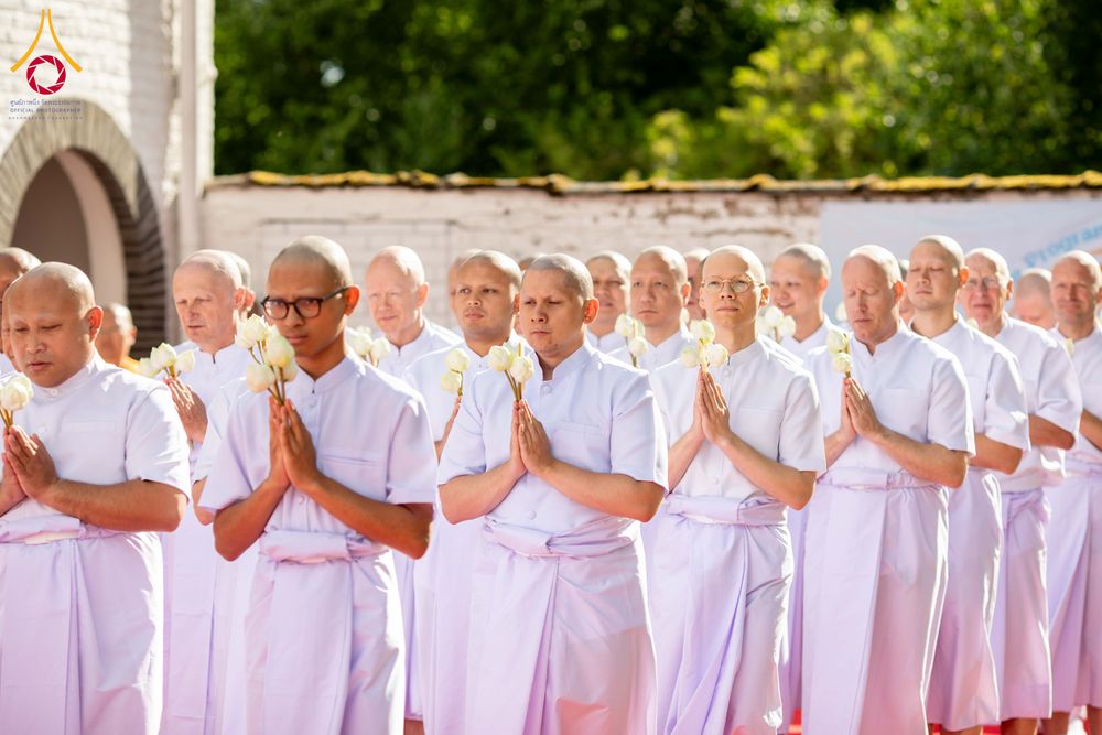 ภาพ No.336759:วันที่ 14 มิถุนายน พ.ศ. 2569 พิธีอุปสมบทธรรมทายาท นานาชาติยุโรปรุ่นที่ 11 เบลเยียม
