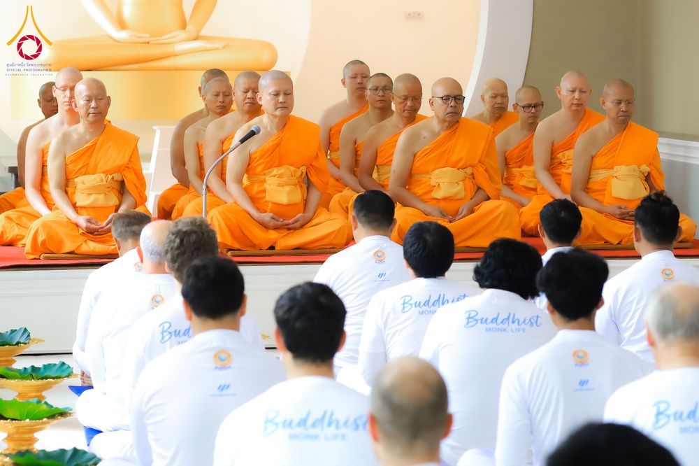 ภาพ No.336622:วันศุกร์ที่ 12 มิถุนายน พ.ศ. 2569 พิธีตัดปอยผมและพิธีปลงผมนาคธรรมทายาท  ภาคพื้นยุโรป รุ่นที่ 11   ณ วัดพระธรรมกายเบลเยียม ประเทศเบลเยียม