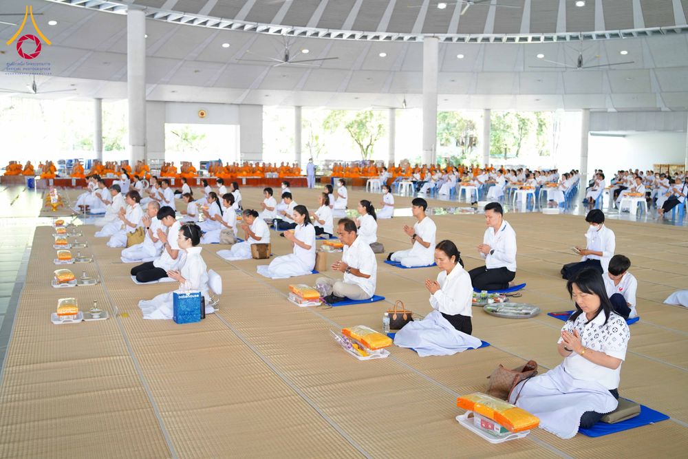 ภาพ No.310123:วันที่ 7 กุมภาพันธ์ พ.ศ. 2569 พิธีถวายภัตตาหารเมนูสวรรค์ เพื่อการบรรลุธรรม ณ หอฉันคุณยายอาจารย์ฯ วัดพระธรรมกาย