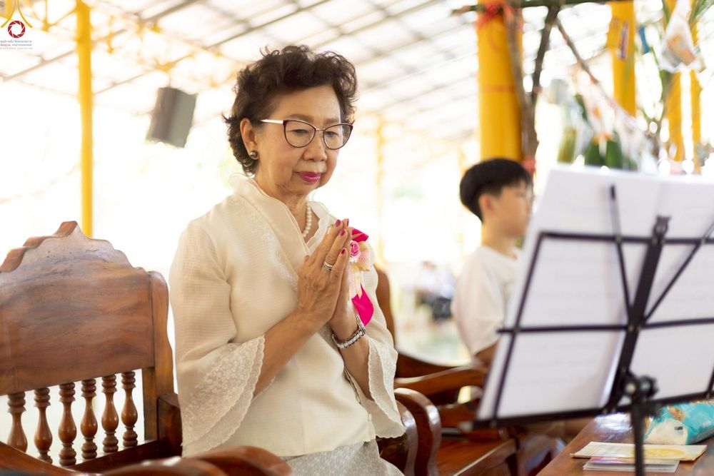 ภาพ No.250807:วันพุธที่ 8 ตุลาคม พ.ศ. 2568 พิธีทอดกฐินสามัคคีทั่วไทย 30,000 วัด โดยคณะศิษยานุศิษย์ บูชาธรรม 81 ปี หลวงพ่อธัมมชโย ณ ที่พักสงฆ์ป่ากลางแก้ว อ.เดชอุดม จ.อุบลราชธานี