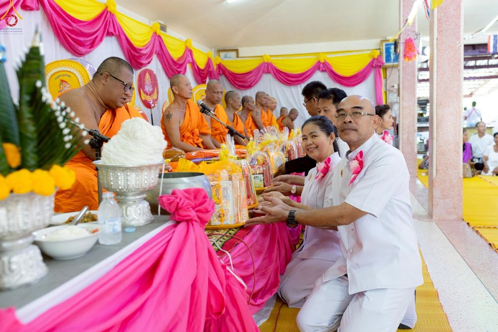 ภาพ No.266891:วันที่ 26 ตุลาคม พ.ศ. 2568 พิธีทอดกฐินสามัคคีทั่วไทย ณ วัดดงขุย กม.28 ต.ดงขุย อ.ชนแดน จ.เพชรบุรี โดยคณะศิษยานุศิษย์ บูชาธรรม 81 ปี หลวงพ่อธัมมชโย