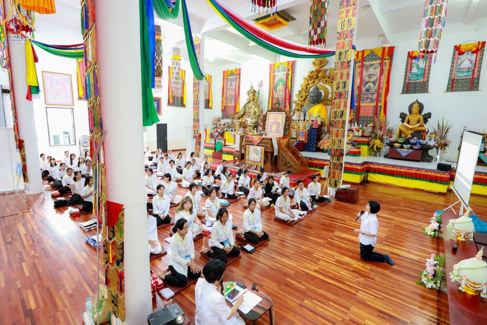 ภาพ No.151772:โครงการอบรมอุบาสิกาแก้ว บรมพุทโธ ประเทศอินโดนีเซีย ระหว่างวันที่ 16 - 22 สิงหาคม พ.ศ. 2567 ณ วัด Graha Padmasambhava