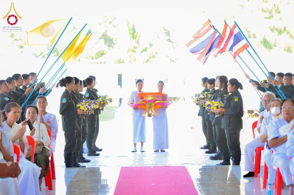 ภาพ No.174198:พิธีทอดกฐินสามัคคีสร้างทุกสิ่ง ปีที่ 8 ณ ธุดงคสถานอำนาจเจริญ ในโครงการกฐินสามัคคีทั่วไทย 30,000 วัด บูชาธรรม 80 ปี หลวงพ่อธัมมชโย โดยคณะศิษยานุศิษย์วัดพระธรรมกาย วันที่ 10 พฤศจิกายน พ.ศ. 2567