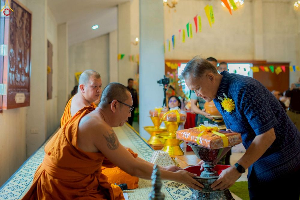 ภาพ No.267944:วันที่ 29 ตุลาคม พ.ศ. 2568 พิธีทอดกฐินสามัคคีทั่วไทย ณ วัดวังกระแพร อ.โป่งน้ำร้อน จ.จันทบุรี โดยคณะศิษยานุศิษย์ บูชาธรรม 81 ปี หลวงพ่อธัมมชโย