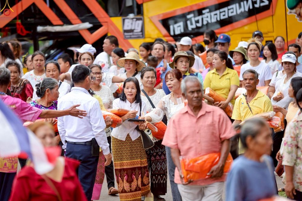 ภาพ No.269641:วันที่ 25 ตุลาคม พ.ศ. 2568 พิธีทอดกฐินสามัคคีทั่วไทย ณ วัดบางยางพัฒนา ต.หนองกะท้าว อ.นครไทย จ.พิษณุโลก โดยคณะศิษยานุศิษย์ บูชาธรรม 81 ปี หลวงพ่อธัมมชโย