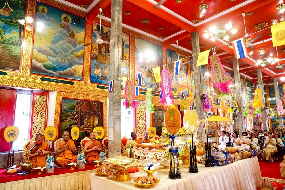 ภาพ No.258838:วันที่ 19 ตุลาคม พ.ศ. 2568 พิธีทอดกฐินสามัคคีทั่วไทย 30,000 วัด โดยคณะศิษยานุศิษย์ บูชาธรรม 81 ปี หลวงพ่อธัมมชโย ณ วัดบรมสถล(วัดดอน) เขตสาทร กรุงเทพฯ