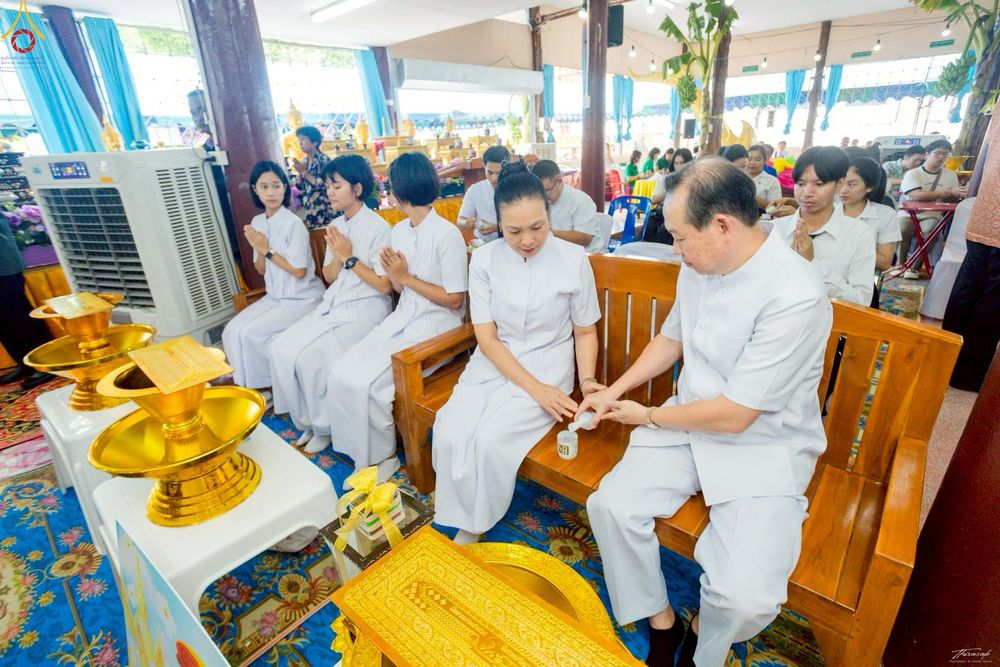 ภาพ No.258023:วันที่ 18 ตุลาคม พ.ศ. 2568 พิธีทอดกฐินสามัคคีทั่วไทย 30,000 วัด โดยคณะศิษยานุศิษย์ บูชาธรรม 81 ปี หลวงพ่อธัมมชโย ณ วัดสามง่าม อ.ดอนตูม จ.นครปฐม