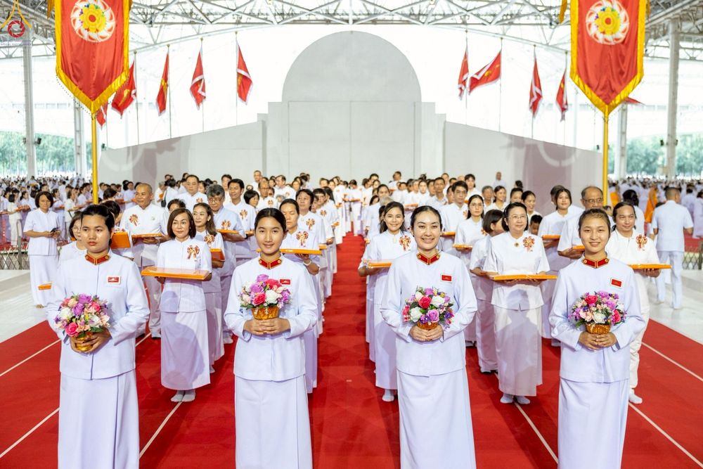 ภาพ No.243895:วันอาทิตย์ที่ 7 กันยายน พ.ศ. 2568 พิธีทอดผ้าป่าสมทบกฐินวัดพระธรรมกาย และสมทบกฐิน 30,000 วัดทั่วไทย ครั้งที่ 2 ณ ห้องแก้วสารพัดนึก 1 วัดพระธรรมกาย