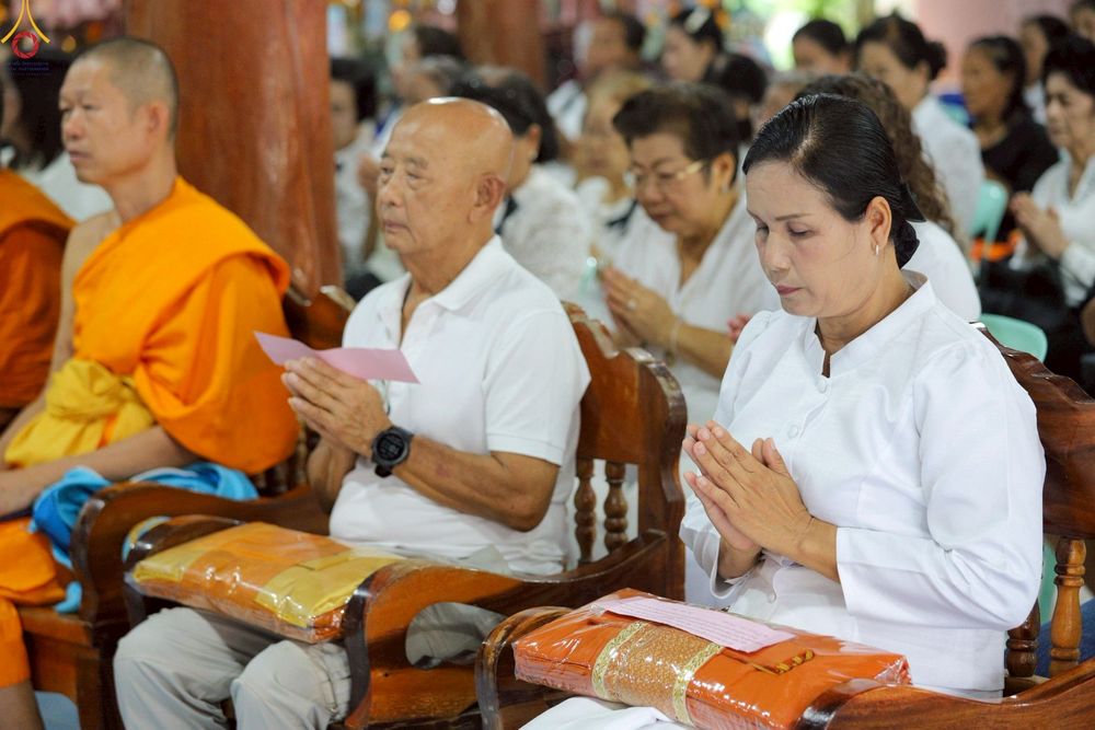 ภาพ No.271866:วันที่ 30 ตุลาคม พ.ศ. 2568 พิธีทอดกฐินสามัคคีทั่วไทย ณ วัดกาฬสินธุ์ ต.ประสงค์ อ.ท่าชนะ จ.สุราษฎร์ธานี โดยคณะศิษยานุศิษย์ บูชาธรรม 81 ปี หลวงพ่อธัมมชโย