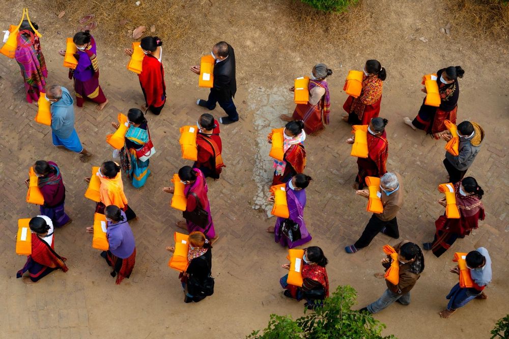 ภาพ No.75896:พิธีบรรพชาสามเณร ณ วัดปันชารี สันติปูร์ อรัญกฏิ เมืองคาร์กาชารี ประเทศบังกลาเทศ วันที่ 10 กุมภาพันธ์ พ.ศ. 2566