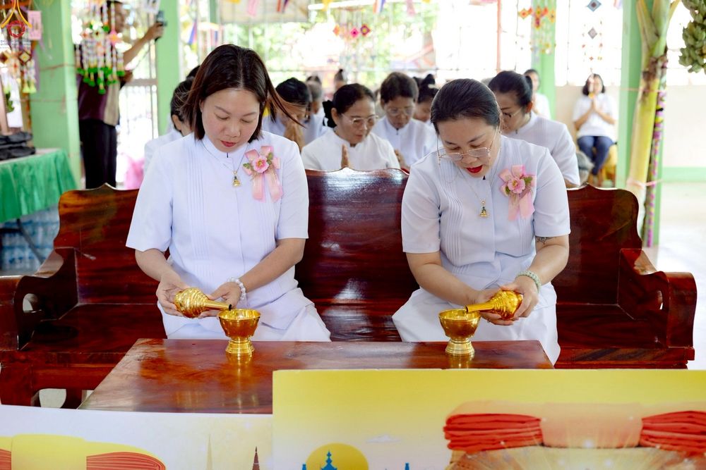 ภาพ No.256477:วันที่ 15 ตุลาคม พ.ศ. 2568 พิธีทอดกฐินสามัคคีทั่วไทย 30,000 วัด โดยคณะศิษยานุศิษย์ บูชาธรรม 81 ปี หลวงพ่อธัมมชโย ณ วัดสว่างนางโท อ.เมืองยาง จ.นครราชสีมา