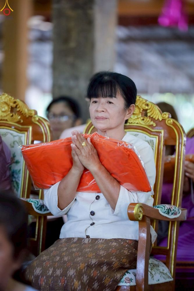 ภาพ No.271564:วันที่ 29 ตุลาคม พ.ศ. 2568 พิธีทอดกฐินสามัคคีทั่วไทย ณ วัดกำแพงงาม ต.บ้านกล้วย อ.เมือง จ.สุโขทัย โดยคณะศิษยานุศิษย์ บูชาธรรม 81 ปี หลวงพ่อธัมมชโย