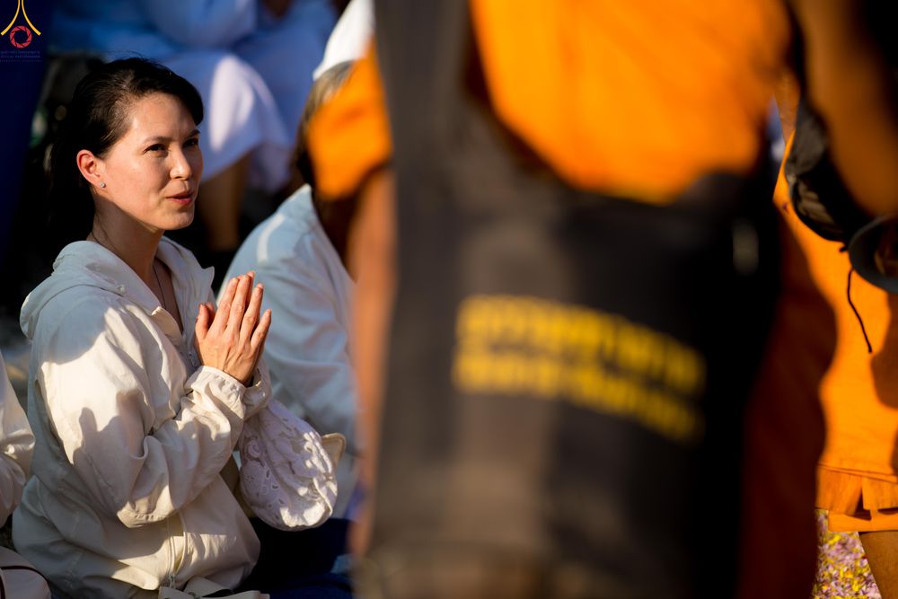 ภาพ No.295166:วันที่ 14 มกราคม พ.ศ. 2569 พิธีต้อนรับพระธรรมยาตรา อนุสรณ์สถานลำดับที่ 4  สถานที่เกิดด้วยกายธรรม ณ วัดโบสถ์บน ต.บางคูเวียง จ.นนทบุรี ในโครงการธรรมยาตรา กตัญญูบูชา มหาปูชนียาจารย์ พระมงคลเทพมุนี(สด จนฺทสโร) พระผู้ปราบมาร อนุสรณ์สถาน 7 แห่ง ปีที่ 14