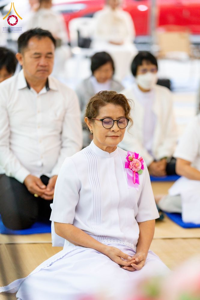 ภาพ No.289839:วันที่ 8 มกราคม พ.ศ. 2569 พิธีถวายภัตตาหารเป็นสังฆทาน แด่พระธรรมยาตรา ณ อนุสรณ์สถานคลองบางนางแท่น อ.สามพราน จ.นครปฐม ในโครงการธรรมยาตรา กตัญญูบูชา มหาปูชนียาจารย์ พระมงคลเทพมุนี(สด จนฺทสโร) พระผู้ปราบมาร อนุสรณ์สถาน 7 แห่ง ปีที่ 14