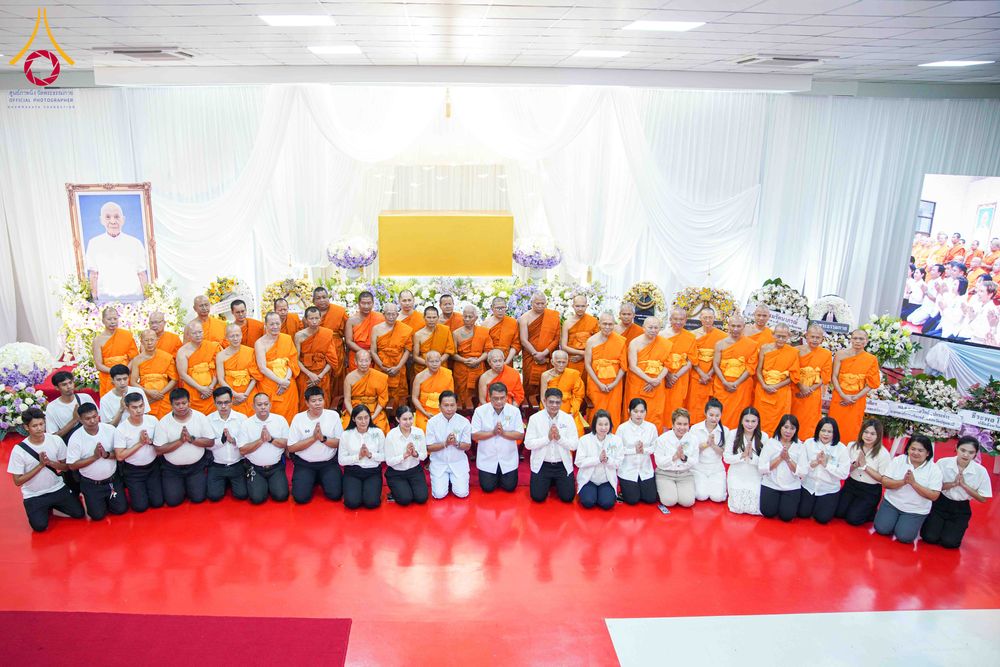 ภาพ No.316151:วันศุกร์ที่ 27 มีนาคม พ.ศ. 2569 พิธีบำเพ็ญกุศล คุณพ่อณรงค์ จินตมากุล  สิริอายุ 99 ปี 11 เดือน โยมบิดา พระครูปลัดรัตนวีรวัฒน์ (รังสฤษดิ์ อิทฺธิจินตโก) ที่ปรึกษาเจ้าคณะจังหวัดปทุมธานี เจ้าอาวาสวัดพระธรรมกาย  ณ ห้องปลูกศรัทธา 2 วัดพระธรรมกาย ปทุมธานี