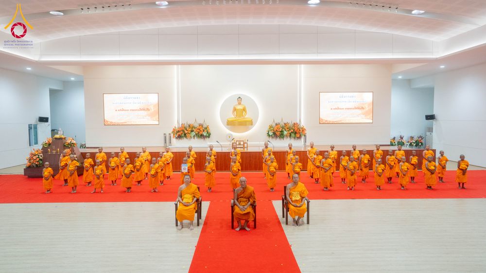 ภาพ No.318706:วันที่ 29 มีนาคม พ.ศ. 2569 พิธีเวียนประทักษิณ มอบผ้าไตร บรรพชาสามเณร  ณ ศูนย์อบรมเยาวชนกาญบุรี