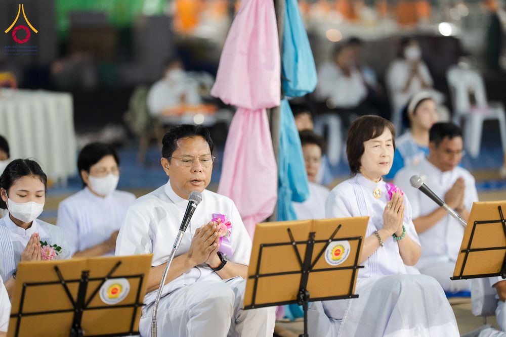 ภาพ No.299165:วันที่ 21 มกราคม พ.ศ. 2569 พิธีถวายภัตตาหารเป็นสังฆทาน แด่พระธรรมยาตรา ณ อนุสรณ์สถานบางปลา วัดบางปลา อำเภอบางเลน จังหวัดนครปฐม ในโครงการธรรมยาตรา กตัญญูบูชา มหาปูชนียาจารย์ พระมงคลเทพมุนี(สด จนฺทสโร) พระผู้ปราบมาร อนุสรณ์สถาน 7 แห่ง ปีที่ 14