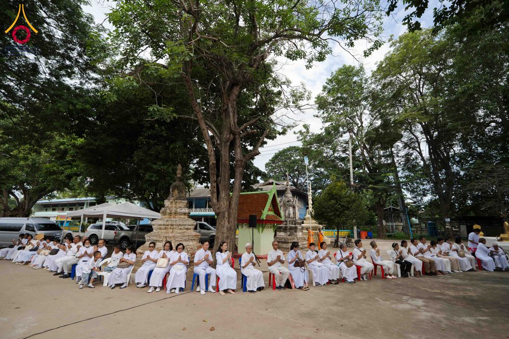 ภาพ No.341403:วันอาทิตย์ที่ 26 กรกฎาคม พ.ศ. 2569 ​โครงการอุปสมบทหมู่บูชาธรรมมหาปูชนียาจารย์ รุ่นที่ ๑ วัดกลางธนรินทร์ ต.บ้านแป้ง อ.พรหมบุรี จ.สิงห์บุรี