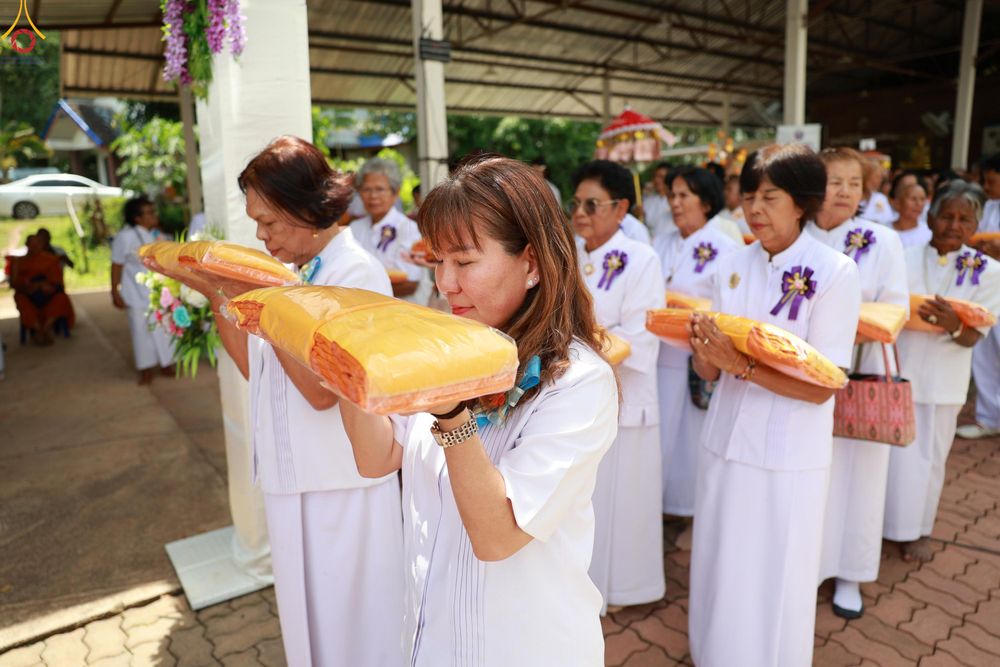 ภาพ No.281913:วันที่ 28 ตุลาคม พ.ศ 2568 พิธีทอดกฐินสามัคคีทั่วไทย 30,000 วัด  โดยคณะศิษยานุศิษย์ บูชาธรรม 81 ปี  หลวงพ่อธัมมชโย ณ ศูนย์ปฏิบัติธรรมพัทลุง