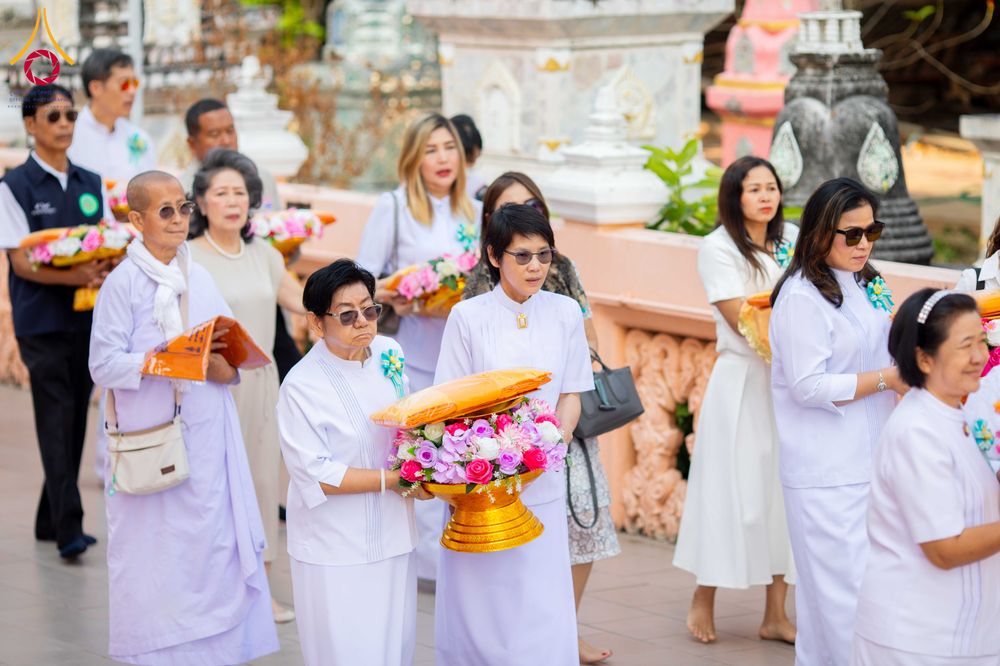 ภาพ No.304840:วันที่ 28 มกราคม พ.ศ. 2569 พิธีทอดผ้าป่าทำนุบำรุงศาสนสถาน ณ วัดบ่อทอง ต.คูขวาง อ.ลาดหลุมแก้ว จ.ปทุมธานี ในโครงการธรรมยาตรา กตัญญูบูชา มหาปูชนียาจารย์ พระมงคลเทพมุนี(สด จนฺทสโร) พระผู้ปราบมาร อนุสรณ์สถาน 7 แห่ง ปีที่ 14