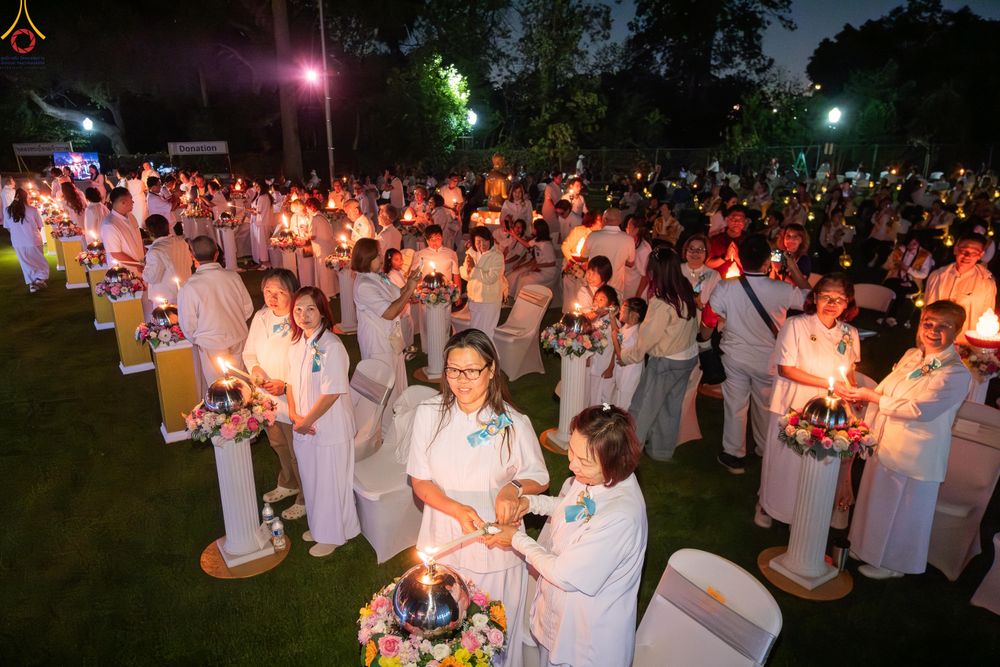 ภาพ No.332842:วันอาทิตย์ที่ 31 พฤษภาคม พ.ศ. 2569 วันวิสาขบูชา ณ วัดพระธรรมกายแคลิฟอร์เนีย  ประเทศสหรัฐอเมริกา