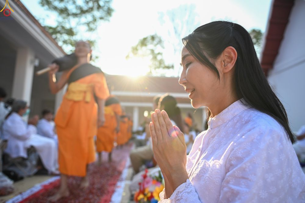 ภาพ No.295251:วันที่ 16 มกราคม พ.ศ. 2569 พิธีต้อนรับพระธรรมยาตรา อนุสรณ์สถานลำดับที่ 4 (ภาพชุดที่ 2) สถานที่เกิดด้วยกายธรรม ณ วัดโบสถ์บน ต.บางคูเวียง จ.นนทบุรี ในโครงการธรรมยาตรา กตัญญูบูชา มหาปูชนียาจารย์ พระมงคลเทพมุนี(สด จนฺทสโร) พระผู้ปราบมาร อนุสรณ์สถาน 7 แห่ง ปี