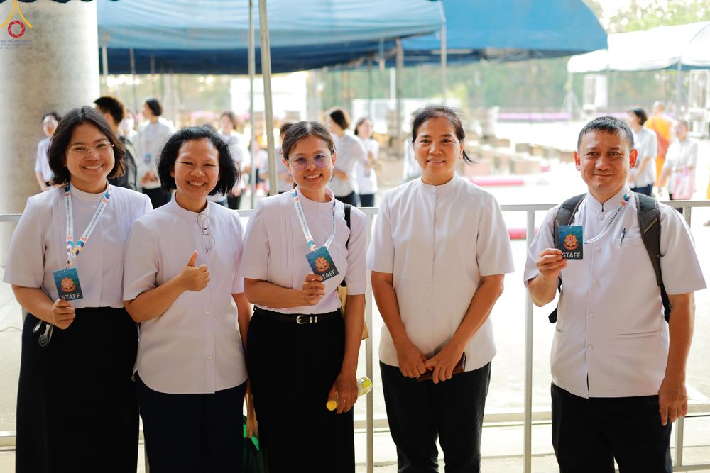 ภาพ No.320041:วันที่ 6 เมษายน พ.ศ.2569 ทีมจัดภัตตาหารประชุมเตรียมงานถวายมหาสังฆทาน 40,000 กว่าวัดทั่วประเทศ บูชาธรรม 82 ปี หลวงพ่อธัมมชโย