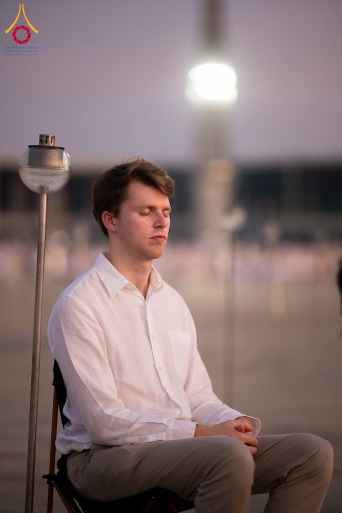 ภาพ No.312168:วันอังคารที่ 3 มีนาคม พ.ศ.2569 พิธีเวียนประทักษิณและจุดมาฆประทีป ณ ลานธรรมพระมหาธรรมกายเจดีย์ วัดพระธรรมกาย