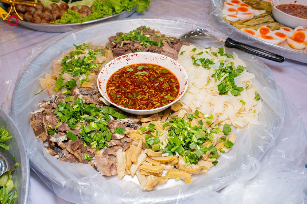 ภาพ No.305408:วันที่ 29 มกราคม พ.ศ. 2569 พิธีถวายภัตตาหารเป็นสังฆทาน แด่พระธรรมยาตรา ณ วัดพระธรรมกาย  จังหวัดปทุมธานี ในโครงการธรรมยาตรา กตัญญูบูชา มหาปูชนียาจารย์ พระมงคลเทพมุนี(สด จนฺทสโร) พระผู้ปราบมาร อนุสรณ์สถาน 7 แห่ง ปีที่ 14