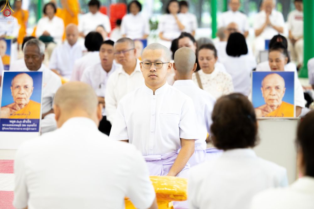 ภาพ No.338780:วันที่ 11 กรกฎาคม พศ.2569 พิธีบรรพชาอุปสมบท โครงการอุปสมบทหมู่ธรรมทายาทนานาชาติ  IDOP รุ่นที่ 21 (ภาษาจีน)  จากประเทศจีน มาเลเซีย สิงคโปร์ และไต้หวัน , โครงการบรรพชาสามเณรโรงเรียนนานาชาติ รุ่นที่ 15