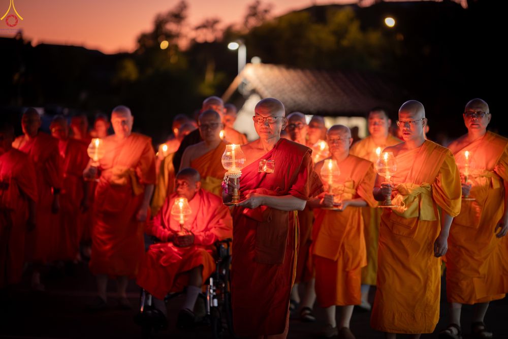 ภาพ No.332808:วันอาทิตย์ที่ 31 พฤษภาคม พ.ศ. 2569 วันวิสาขบูชา ณ วัดพระธรรมกายแคลิฟอร์เนีย  ประเทศสหรัฐอเมริกา