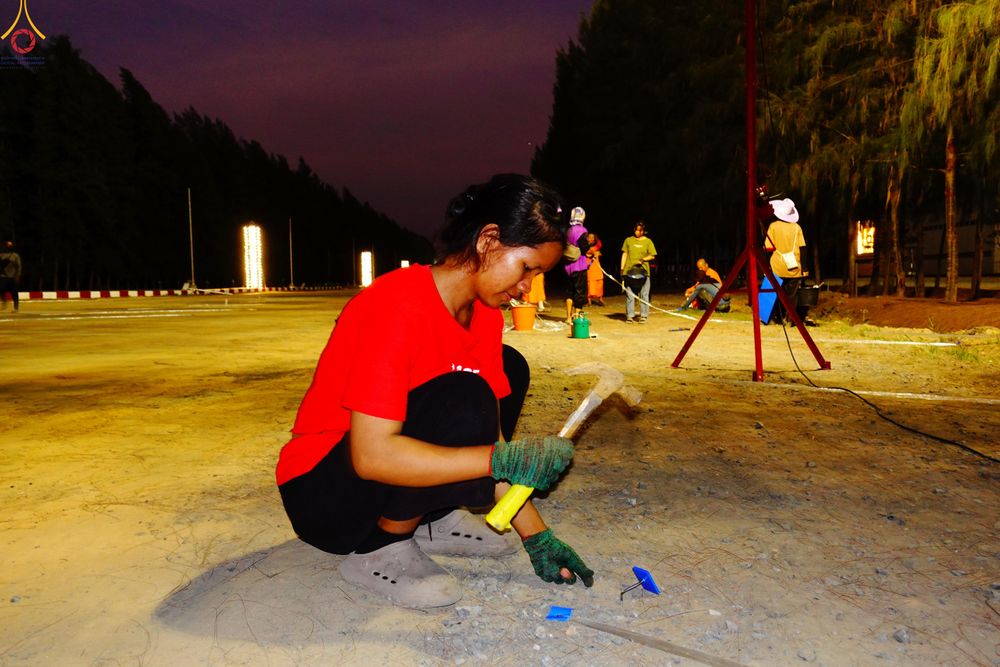 ภาพ No.321001:วันที่ 9 เมษายน พ.ศ.2569 การเตรียมงานจราจร เพื่องานถวายมหาสังฆทาน 40,000 กว่าวัดทั่วประเทศ วันคุ้มครองโลก 22 เมษายน พ.ศ.2569 วัดพระธรรมกาย