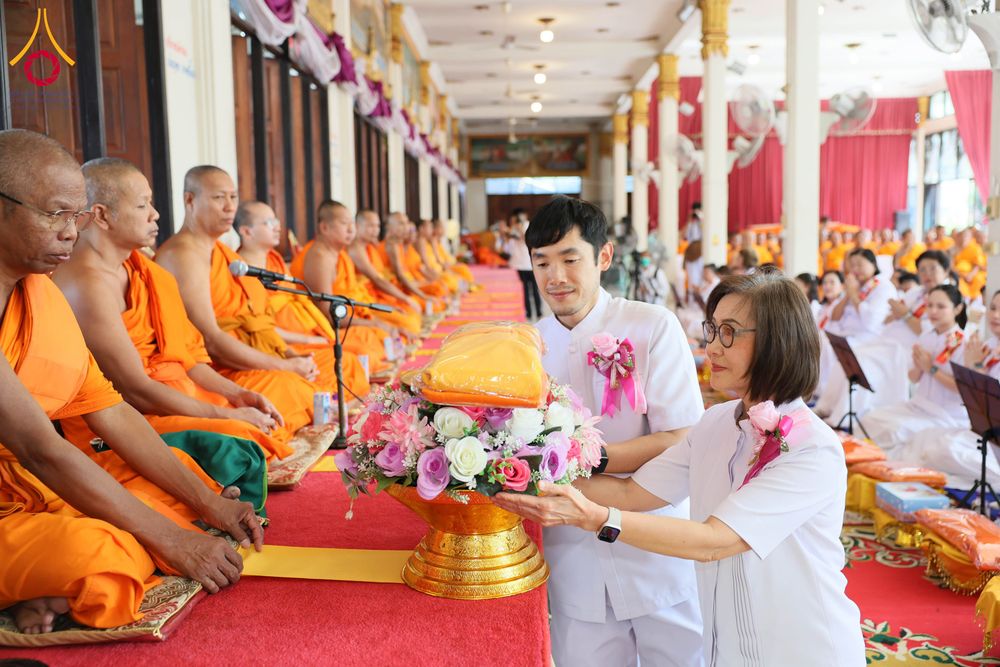 ภาพ No.296518:วันที่ 16 มกราคม พ.ศ. 2569 พิธีทอดผ้าป่าทำนุบำรุงศาสนสถาน ณ วัดสิงห์ ต.บางคูเวียง อ.บางกรวย จ.นนทบุรี อนุสรณ์สถานลำดับที่ 4 สถานที่เกิดด้วยกายธรรม ในโครงการธรรมยาตรา กตัญญูบูชา มหาปูชนียาจารย์ พระมงคลเทพมุนี(สด จนฺทสโร) พระผู้ปราบมาร อนุสรณ์สถาน 7 แห่ง ป