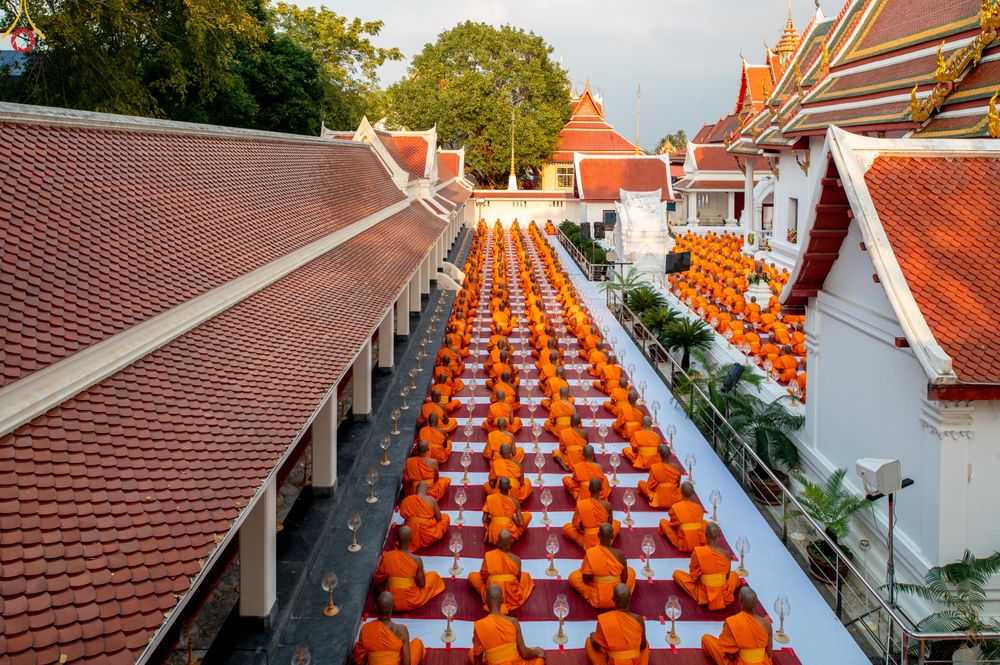 ภาพ No.296918:วันที่ 17 มกราคม พ.ศ. 2569 พิธีจุดประทีปถวายเป็นพุทธบูชา และบูชาธรรมมหาปูชนียาจารย์  ณ วัดโบสถ์บน ต.บางคูเวียง จ.นนทบุรี อนุสรณ์สถานลำดับที่ 4 สถานที่เกิดด้วยกายธรรม ในโครงการธรรมยาตรา กตัญญูบูชา มหาปูชนียาจารย์ พระมงคลเทพมุนี(สด จนฺทสโร) พระผู้ปราบมาร อ