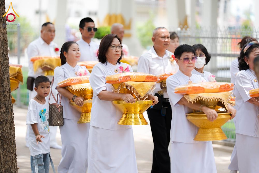 ภาพ No.341333:วันอาทิตย์ที่ 26 กรกฎาคม พ.ศ. 2569 ​โครงการอุปสมบทหมู่บูชาธรรมมหาปูชนียาจารย์ รุ่นที่ ๑ วัดกลางธนรินทร์ ต.บ้านแป้ง อ.พรหมบุรี จ.สิงห์บุรี