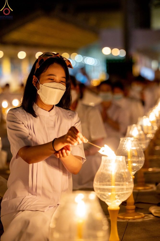 ภาพ No.75384:พิธีจุดประทีปถวายเป็นพุทธบูชา และบูชาธรรมมหาปูชนียาจารย์ ในโครงการธรรมยาตรากตัญญูบูชา มหาปูชนียาจารย์ พระมงคลเทพมุนี(สด จนฺทสโร) พระผู้ปราบมาร ปีที่ 11 ณ อนุสรณ์สถานลำดับที่ 7 สถานที่ขยายวิชชาธรรมกาย วัดพระธรรมกาย จ.ปทุมธานี วันที่ 31 มกราคม พ.ศ. 2566