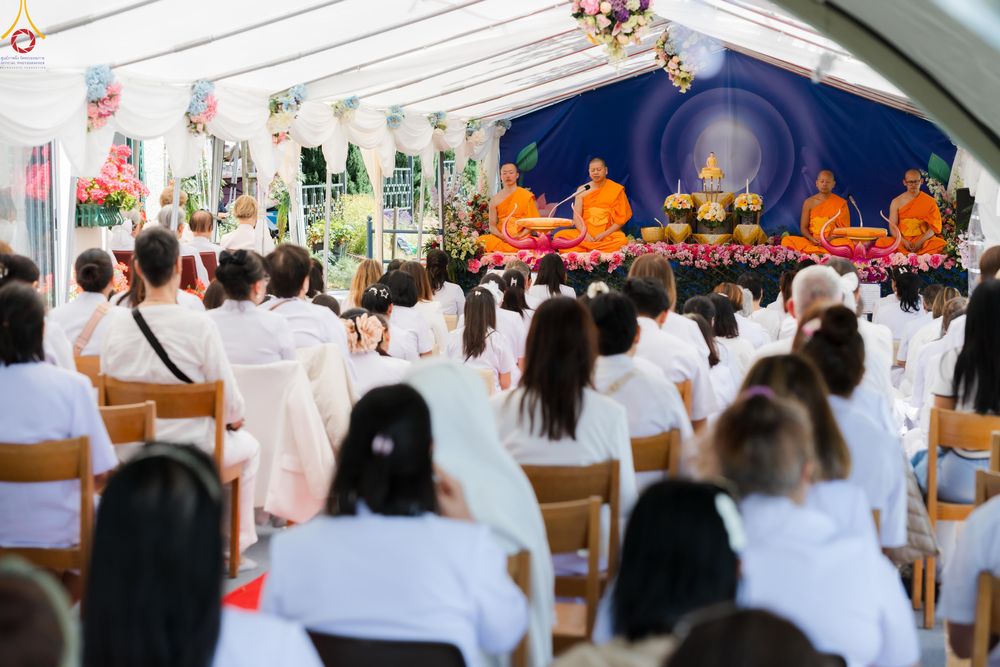 ภาพ No.286124:วันที่ 13 กรกฎาคม พ.ศ. 2568  พิธีทอดผ้าป่าฉลอง 13 ปี  วัดพระธรรมกายสวิตเซอร์แลนด์